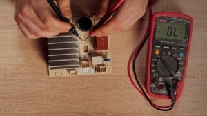 ОШИБКИ НОВИЧКОВ ПРИ ДИАГНОСТИКЕ ЭЛЕКТРОННОГО МОДУЛЯ | Когда ремонт платы не имеет смысла ?