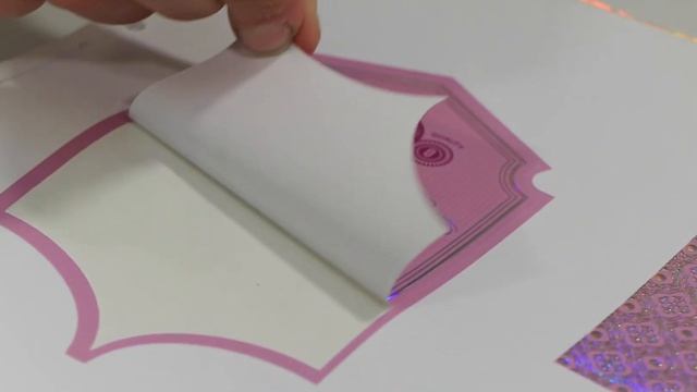 Изготовление наклеек и этикеток с фольгированием  на автоматическом режущем плоттере PFi Blade B3+