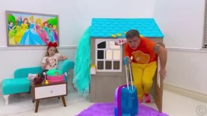 Настя поздравляет друзей с Днем Святого Валентина