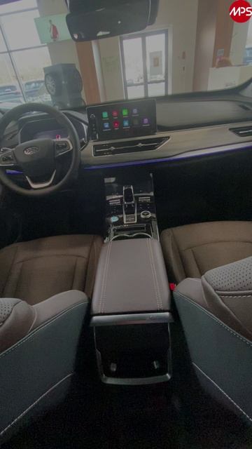 Xcite X-Cross 8 вместо X-Trail из Петербурга: 7 мест, почти за даром. Что ещё надо?