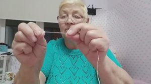 КАК РАЗМОТАТЬ МОТОЧЕК ИЗ ДВУХ НИТОК // ЛЕГКО И ПРОСТО //