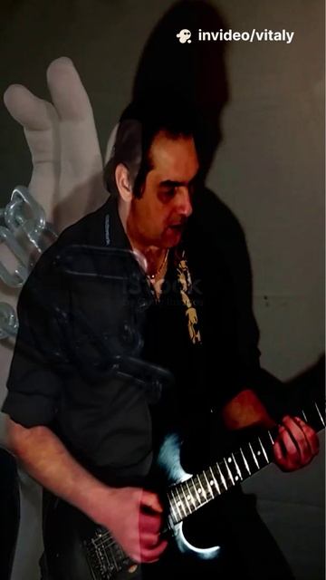 Mind Control (мой авторский трек). Тест-драйв:  Версия 1. Вокал сгенерирован с помощью Suno AI