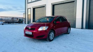 Toyota Auris 2008 год