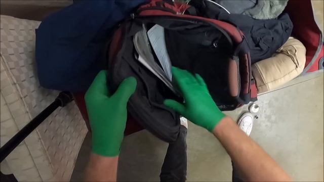 КОНТЕЙНЕРЫ В КАНАДЕ. ЗА ГРЯЗНЫМ МАТРАCОМ ПРИНТ(CANADOSЫ)