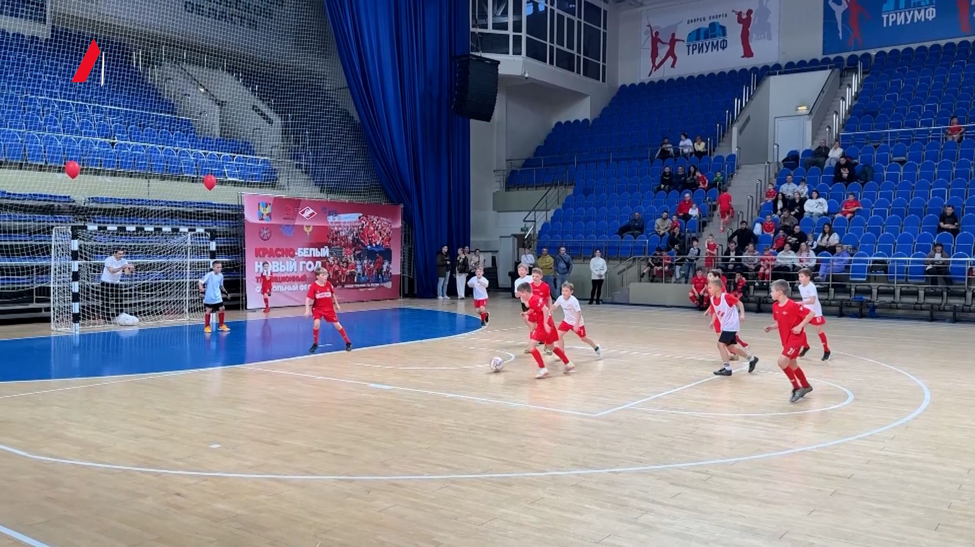 «Красно-белый Новый год» для футболистов смотреть онлайн