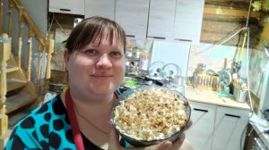 ПРОСТАЯ ЖИЗНЬ 45// ПРИГОТОВИЛА НОВЫЙ  ОРИГИНАЛЬНЫЙ САЛАТИК//ЖИЗНЬ В НЕБОЛЬШОМ ГОРОДКЕ