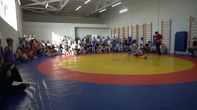 ГРБ. 2014-2015 г.р. Вес 38 кг. Борисов Владимир (Новокубанск)-Мищенко Кирилл (Новопокровская) смотреть онлайн