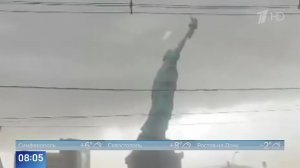 Свободы в Бразилии нет: падение копии легендарной статуи попало на видео.