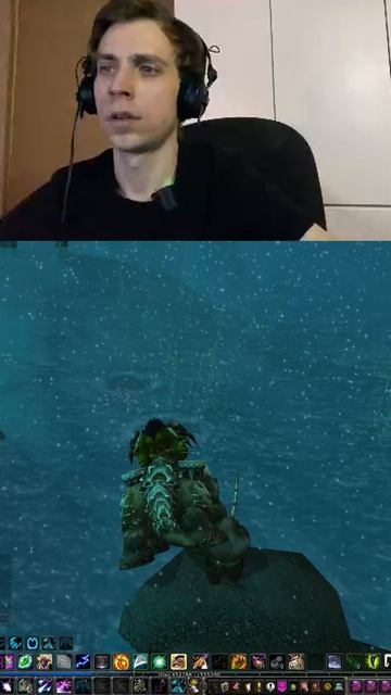 Даже зимой — как всегда рыболов! ❄️