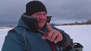 Мы долго их искали, но нашли. Первый лед 2025