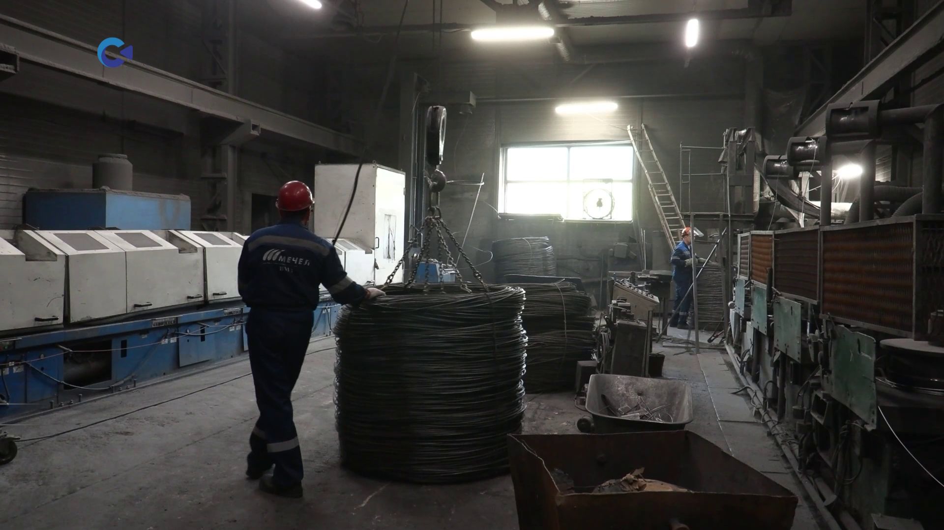 Артур Парфенчиков поручил трудоустроить сотрудников Вяртсильского метизного завода