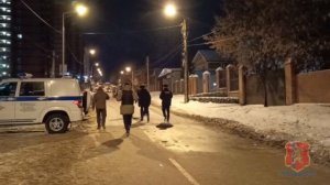 Ирина Волк: В Красноярске полицейские задержали мужчину, укрывшегося в доме с оружием