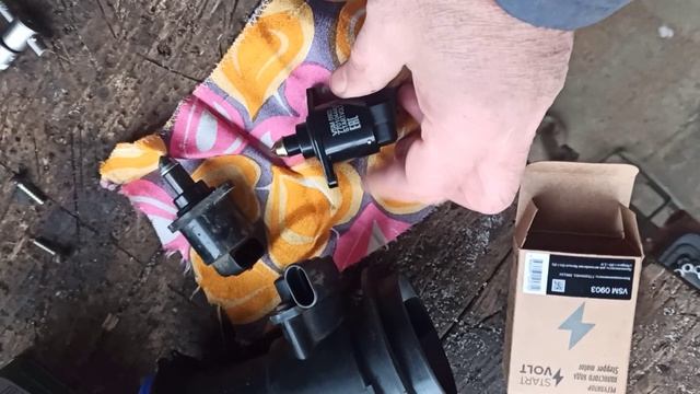 Пропал  холостой ход на холодную Рено. Замена РХХ.