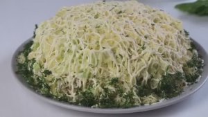 Салат "ЛЕБЕДИНЫЙ ПУХ"/Гости в восторге, насколько Он Нежный и Воздушный! Праздничный салат с курицей