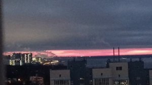 Красивая песня о любви**СЧАСТЬЕ ПОПОЛАМ**Вот такое сегодня небо..