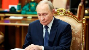 Песков рассказал о работе Путина с вопросами граждан на прямую линию