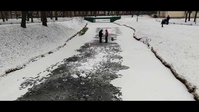 Подледная рыбалка-страсть хуже неволи! Таврический сад, Санкт-Петербург
