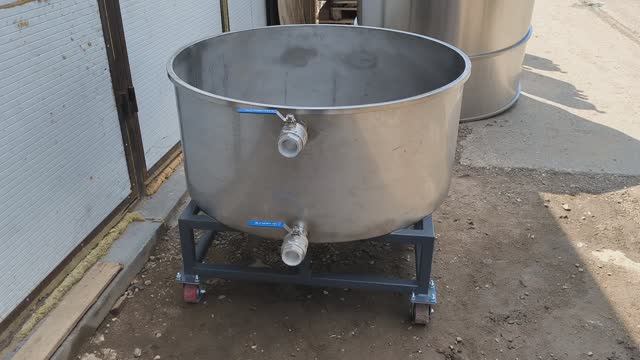 Дежа Подкатная, Плоская Объёмом 500 Литров