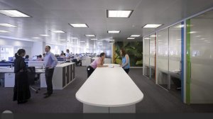 Bloomberg указало на рост безработицы среди молодежи в Британии