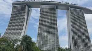 SINGAPORE 4K _ Immersive Walking Tour and Travel Documentary