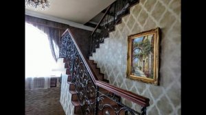 Вилла Маралис 4 и ресторан Лазурный берег в деревне Сухово на берегу Томи)