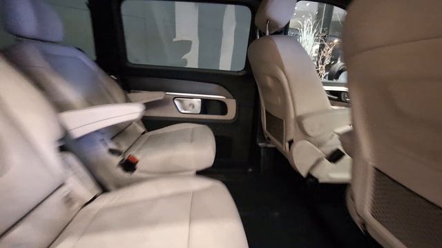 Mercedes-Benz V 300 d EL 4MATIC Facelift смотреть онлайн
