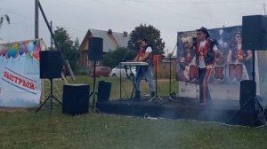 гр.МухИ - Белые розы. (пос Быстрый 2025)