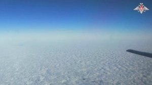 Дальние бомбардировщики Ту-22м3 ВКС России выполнили плановый полет