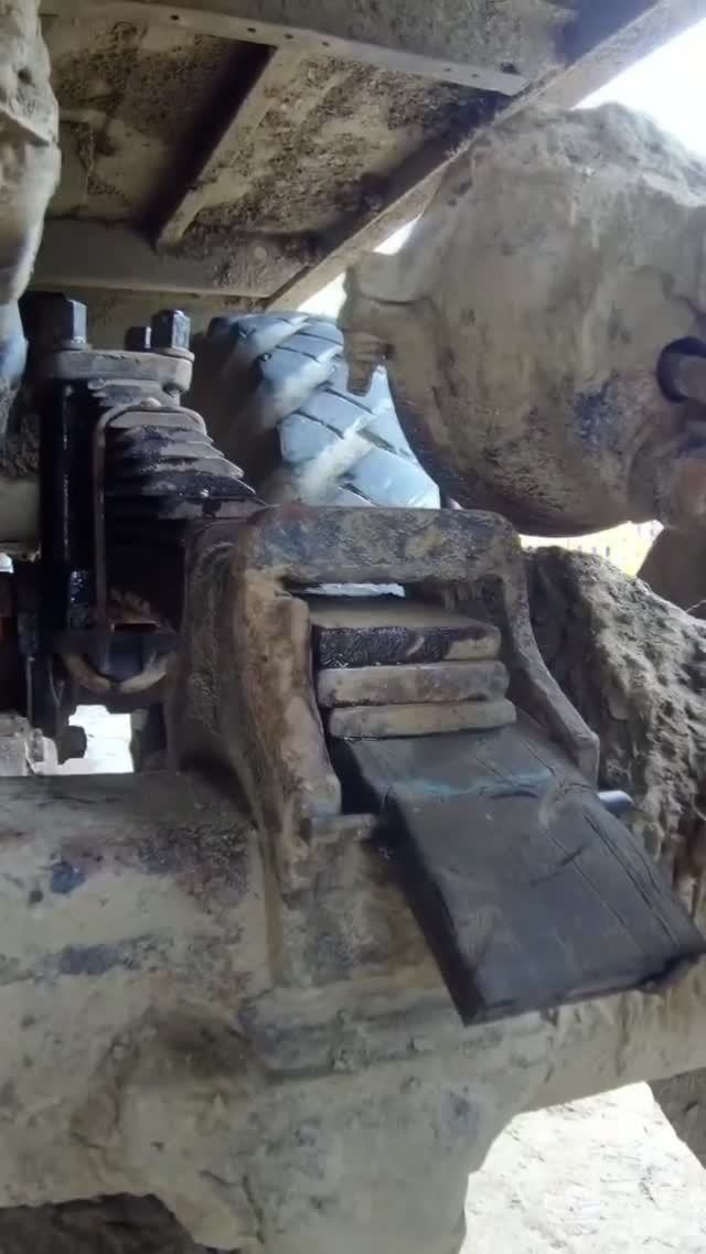 ‼️ Подушки под задние рессоры ЗИЛ-131. Сделать очень просто! ПОЛНОЕ видео смотрите ЗДЕСЬ ⬇️