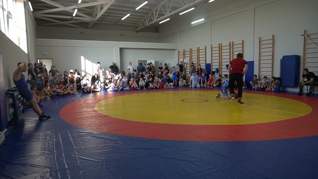 ГРБ. 2016-2018 г.р. Вес 38 кг. 1/2 финала Ванян Гагик (Армавир)-Морин Денис (Новопокровская)