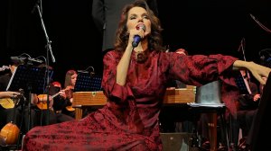 Astor Piazzolla - танго Oblivion(Забвение) в исполнении Заслуженной артистки РФ Нины Шацкой в Курске