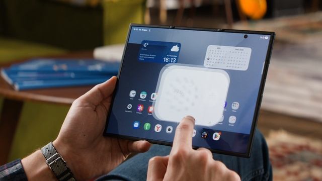 ТРИКЛАДУШКА ОТ SAMSUNG — обзор Galaxy Z TriFold смотреть онлайн