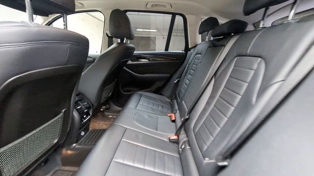 BMW X3 30d xDrive 3.0d AT (249 л.с.) 4WD 1 смотреть онлайн