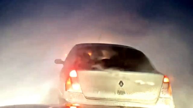 Сильная метель накрыла Саратовскую область 1 камера