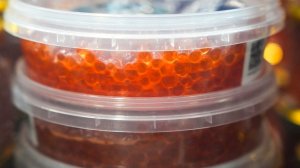 Как испортить праздник: в красной икре нашли опасные бактерии