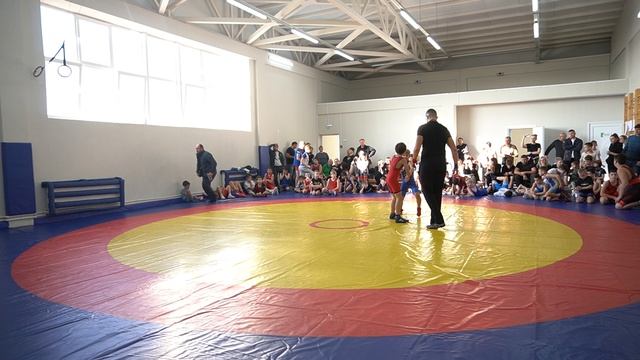 ГРБ. 2016-2018 г.р. Вес 32 кг. Утешение Теванян Роберт (Новокубанск)-Кирсанов Валерий (Армавир) смотреть онлайн