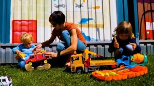 Детские песенки для малышей: строим ферму и изучаем транспорт!