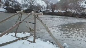 Рыбалка на реке / Необычный способ лова / Рыбалка Супер Техничная