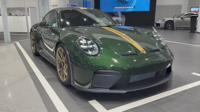 Porsche 911 GT3 Touring 2026 - Интерьер и Экстерьер смотреть онлайн