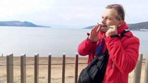 Играю на усах в Магадане