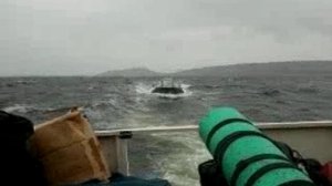 Возвращаемся на материк в 4-х бальный штом в конце августа 2010 г Видео-0002