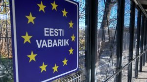 Ждать полтора дня: на границе РФ и Эстонии образовались огромные очереди