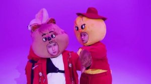 Thunderous StrayKids Skzoo