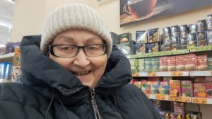 Что и почём в наших магазинах.  Наши покупки.  На ужин жареная рыба с луком.