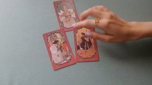 Гадание: что угрожает вашему дому. Расклад на таро.