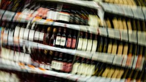 В Подмосковье ограничат продажу алкоголя в общепите до двух часов с 1 марта