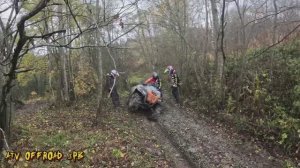 «Квадроциклы против бездорожья: битва с природой». Оставляем очередной привод в лесу.