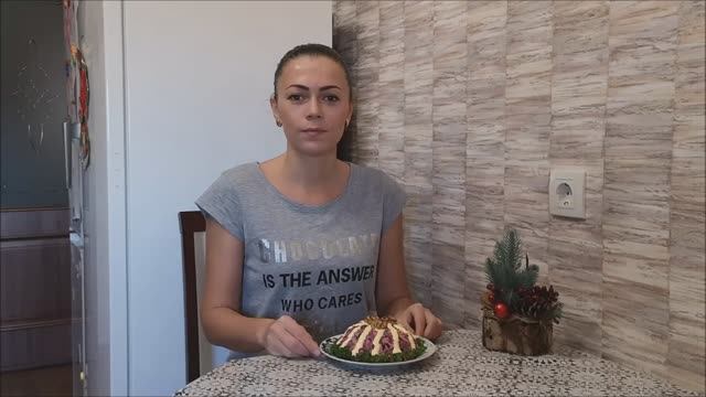 Салат за 5 минут ПИКОВАЯ ДАМА. Салат на праздничный стол. Салат на новогодний стол смотреть онлайн