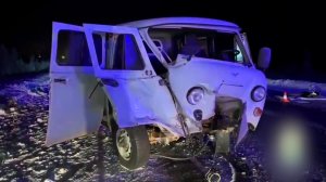 В Югре водитель выпал из машины и оказался под колёсами КАМАЗа