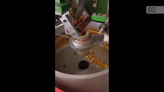 Станок для производства декоративной мишуры DW24175 смотреть онлайн